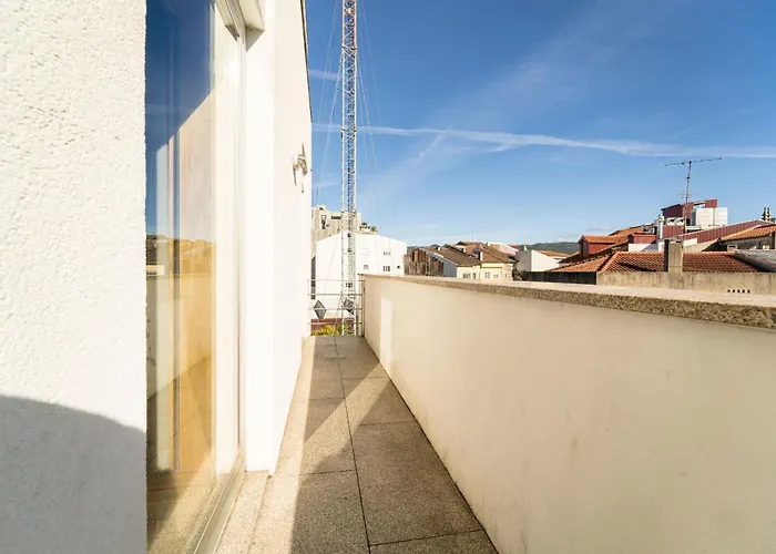 Alameda Ribeiro - T4 No Centro Historico - Appartement