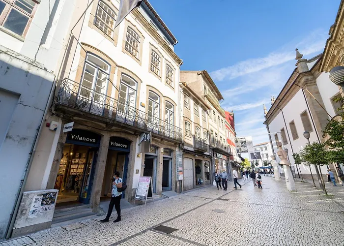 アパート Alameda Ribeiro - T4 No Centro Historico -